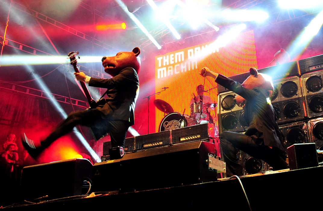 Festival24, Popaganda, Teddybears